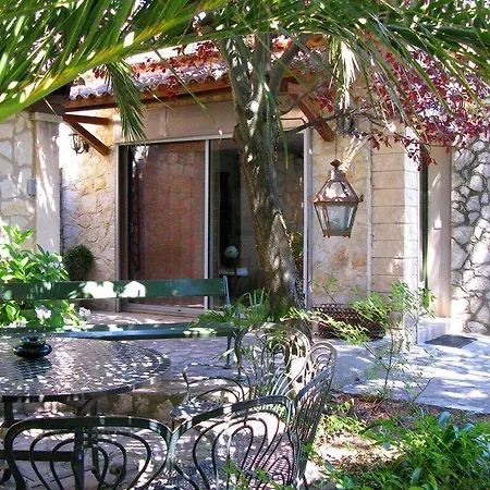 The Rhone Retreat *