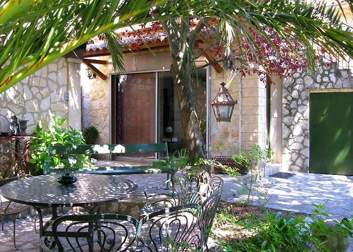 The Rhone Retreat *